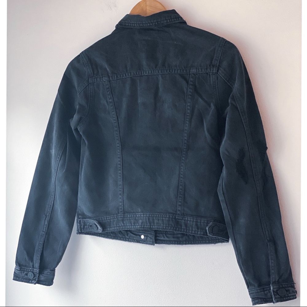 New- Rumors• Kancan Distressed Denim Jacket - Picture 8 of 10